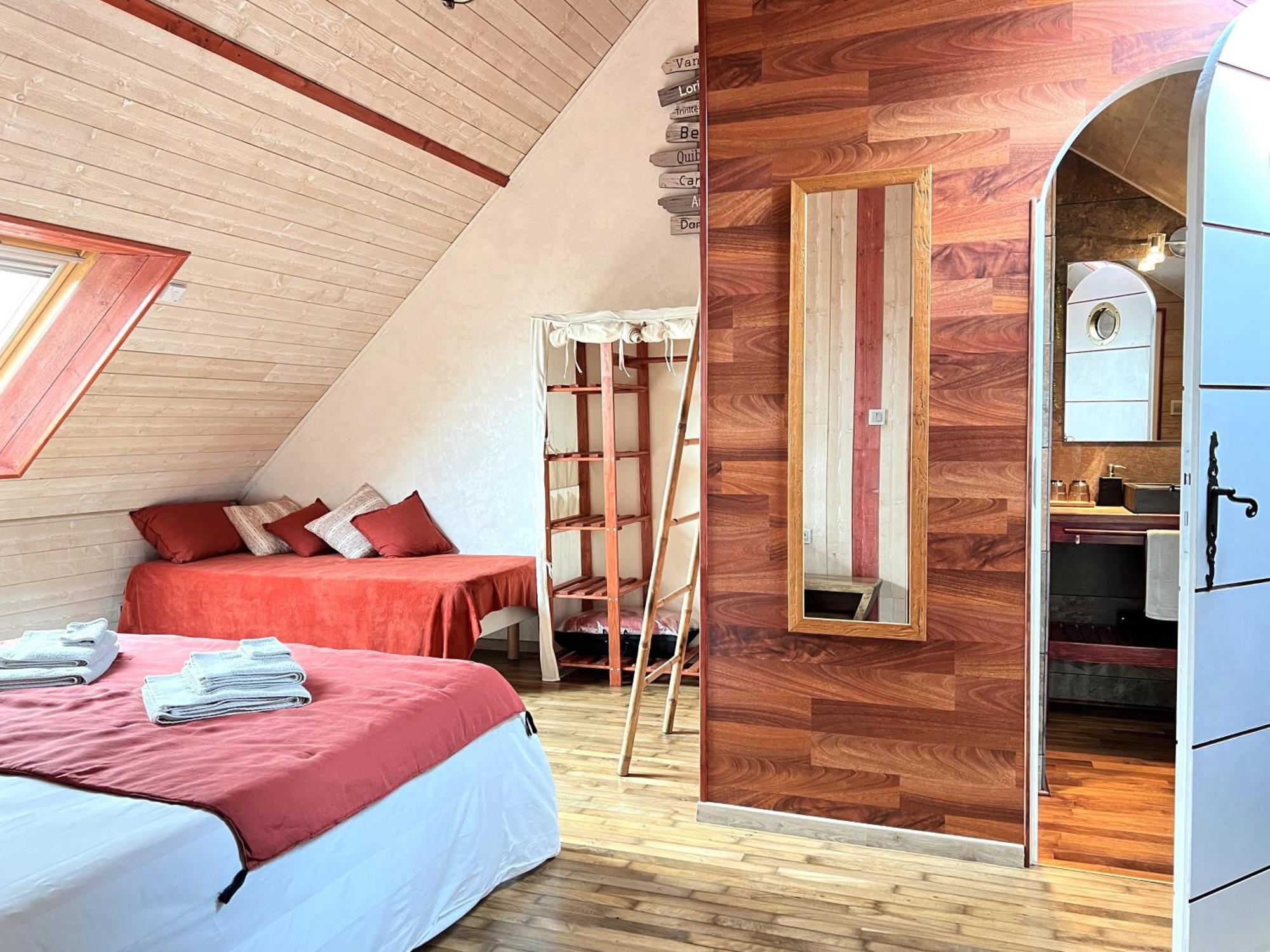 La Bisquine Bed and Breakfast Saint-Nolff Εξωτερικό φωτογραφία