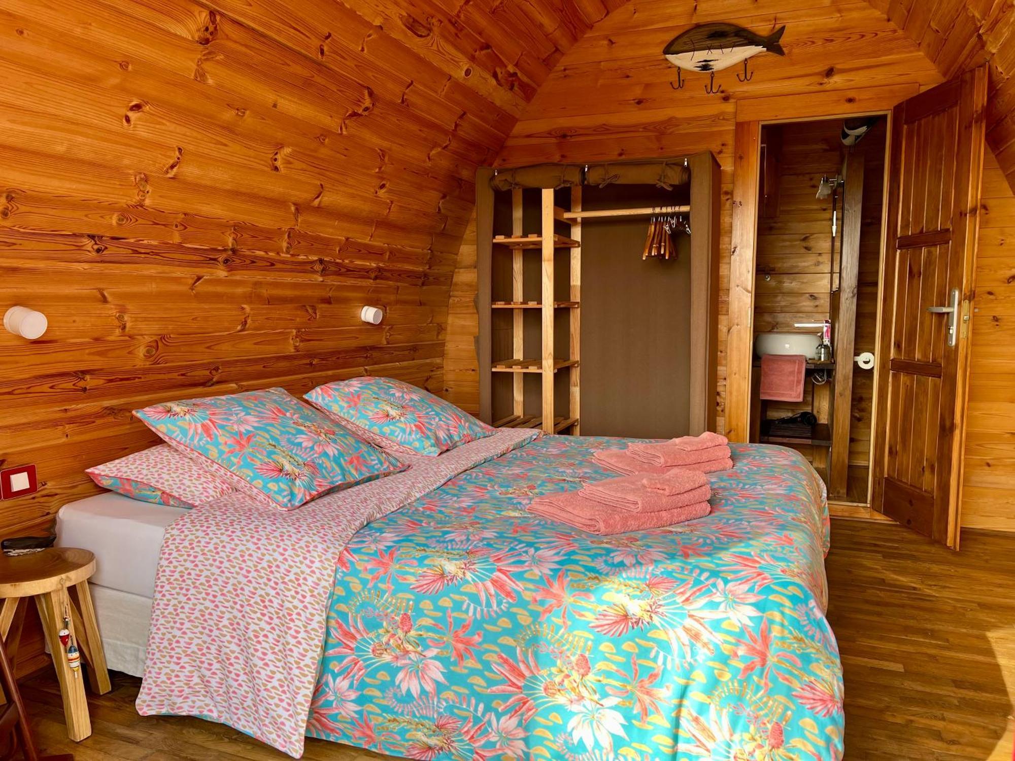 La Bisquine Bed and Breakfast Saint-Nolff Εξωτερικό φωτογραφία